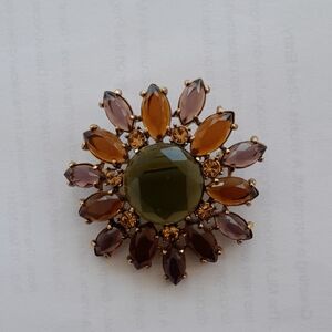 Gold and Brown Vintage Floral Brooch